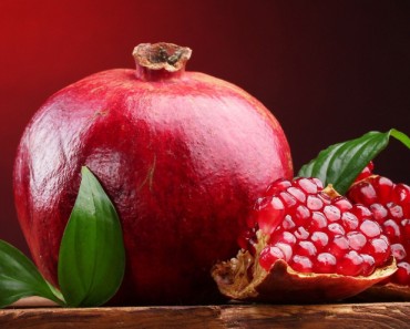 Miraculous Health Benefits Of Pomegranate!